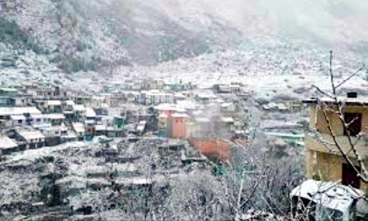 Weather Update : पहाड़ों में बारिश-बर्फबारी के आसार, सर्दियों में बारिश के आंकड़ों में कमी दर्ज