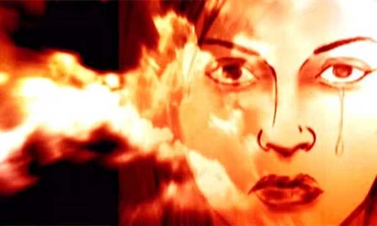 Bareilly : विवाहिता की जलकर मौत, ससुराल वाले शव निजी अस्पताल में छोड़कर फरार