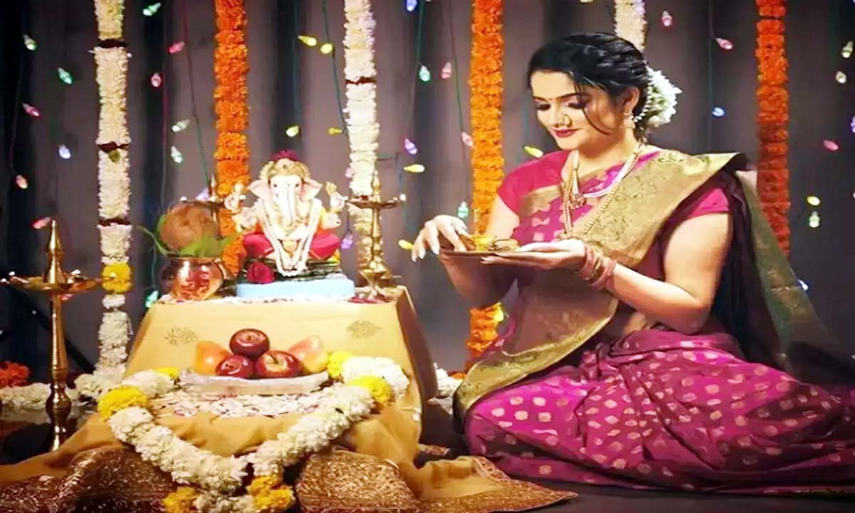 Astrology News : आखिरी संकष्टी चतुर्थी इस विधि से करें पूजन, मिलेगा मनचाहा फल