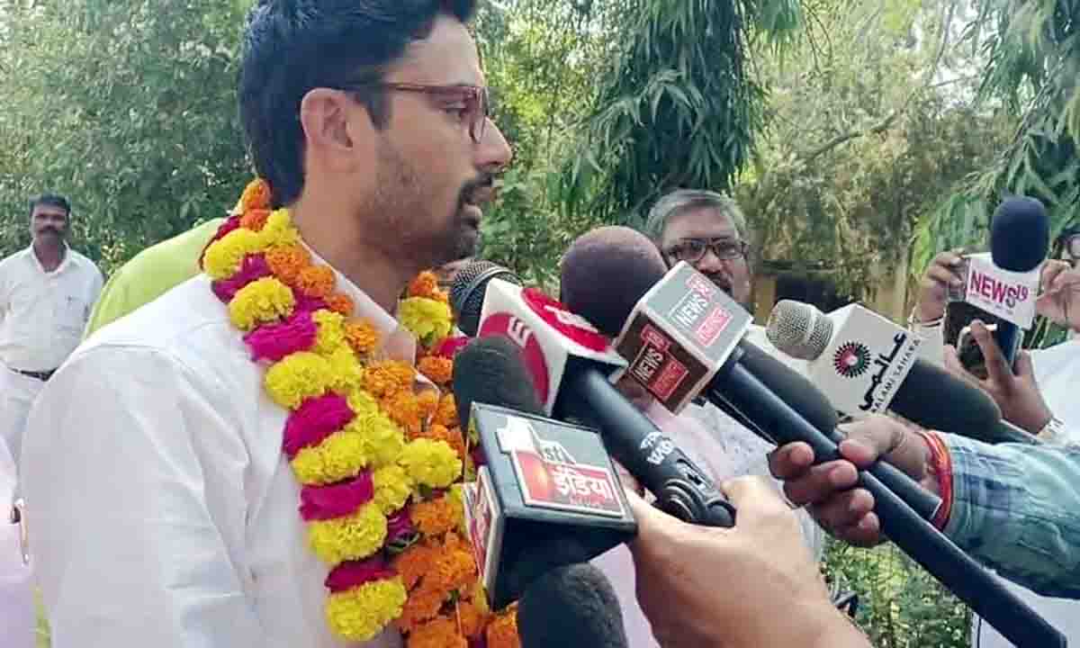 जिले में भाजपा प्रत्याशियों ने जीत का परचम फहराया किशनगंज से ललित मीणा