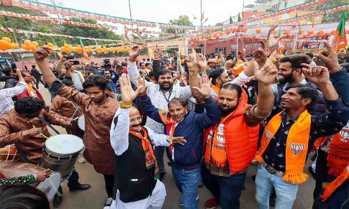सम्पन्न अजमेर जिले में सात भाजपा के तथा एक काँग्रेस के प्रत्याशियों की हुई जीत