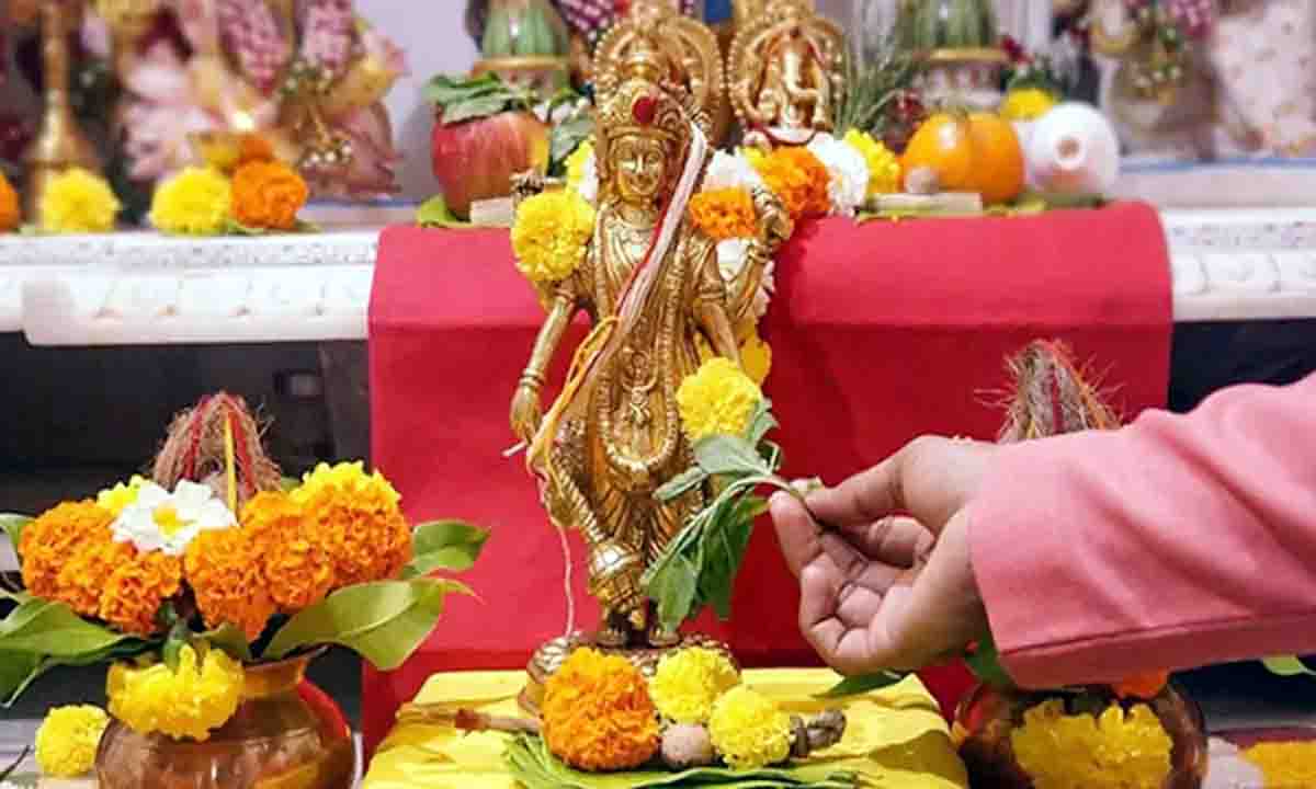 गुरुवार के दिन करें ये उपाय दूर होंगी सभी बाधाएं