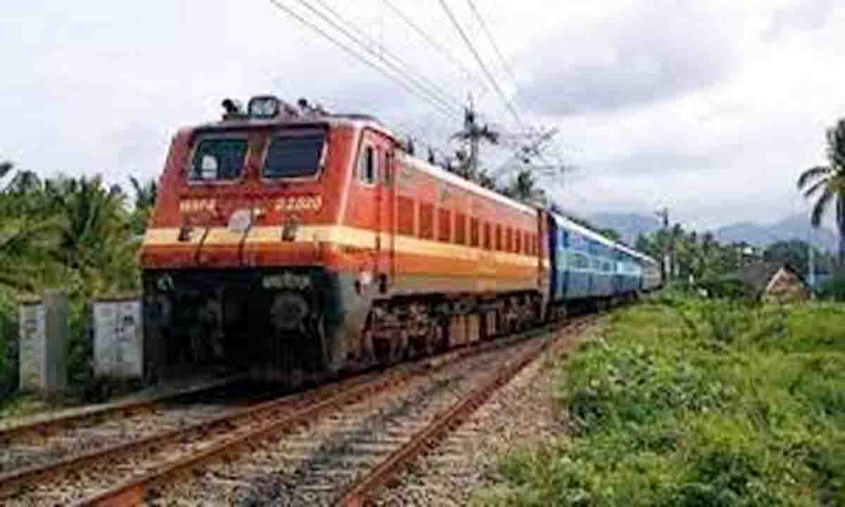 यात्रियों की सुविधा के मद्देनजर रेलवे ने नार्थ ईस्ट से चलेगी चार वन-वे स्पेशल ट्रेन