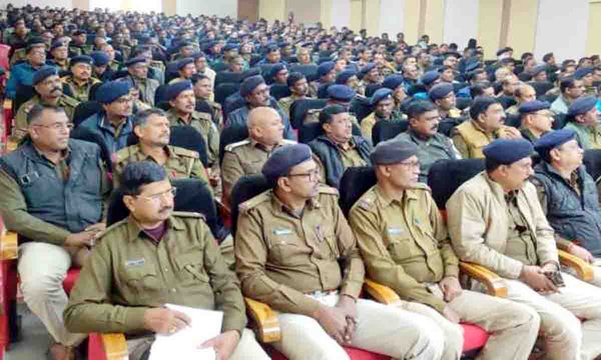 लोकसभा चुनाव को लेकर सेक्टर पदाधिकारियों को दिया गया प्रशिक्षण