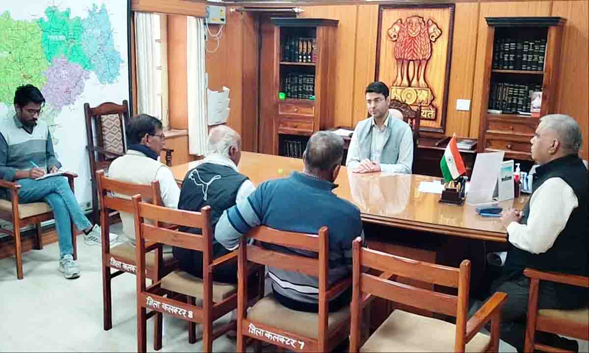 प्रत्येक वयस्क हो मतदाता सूची में पंजीकृत ः सिहाग जिला निर्वाचन अधिकारी सिहाग ने राजनैतिक