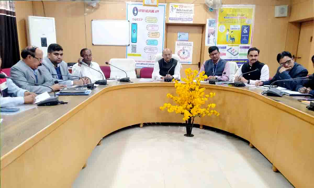 लक्ष्यों के अनुरूप प्रगति अर्जित करें बैंक-जिला कलक्टर
