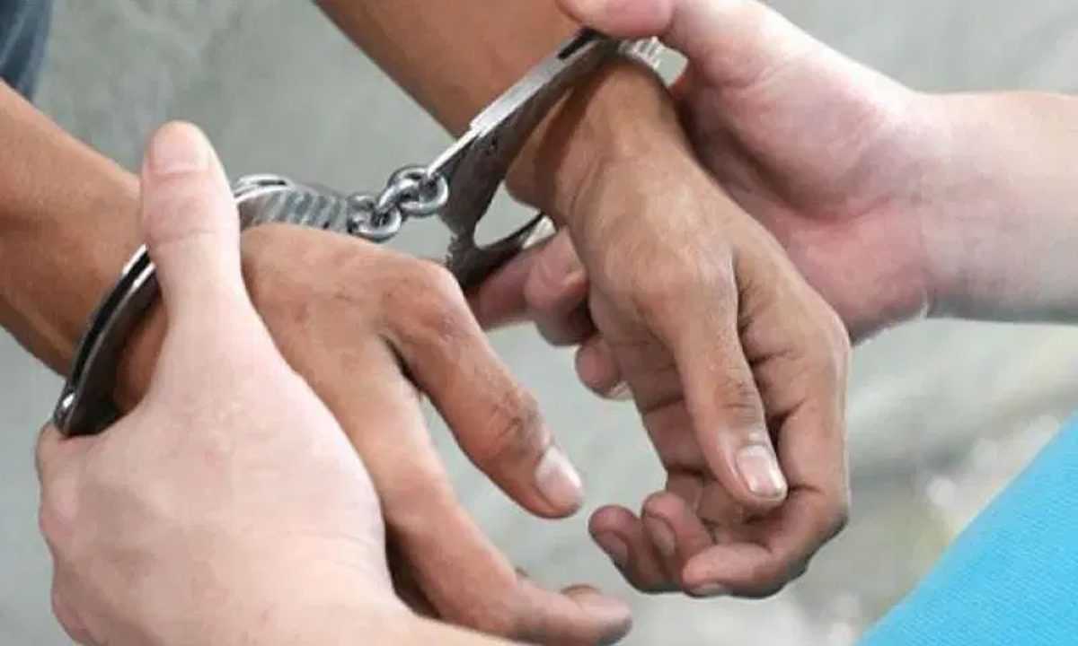 टैक्स सलाहकार से लाखो की ठगी, तकनीकी विशेषज्ञ गिरफ्तार