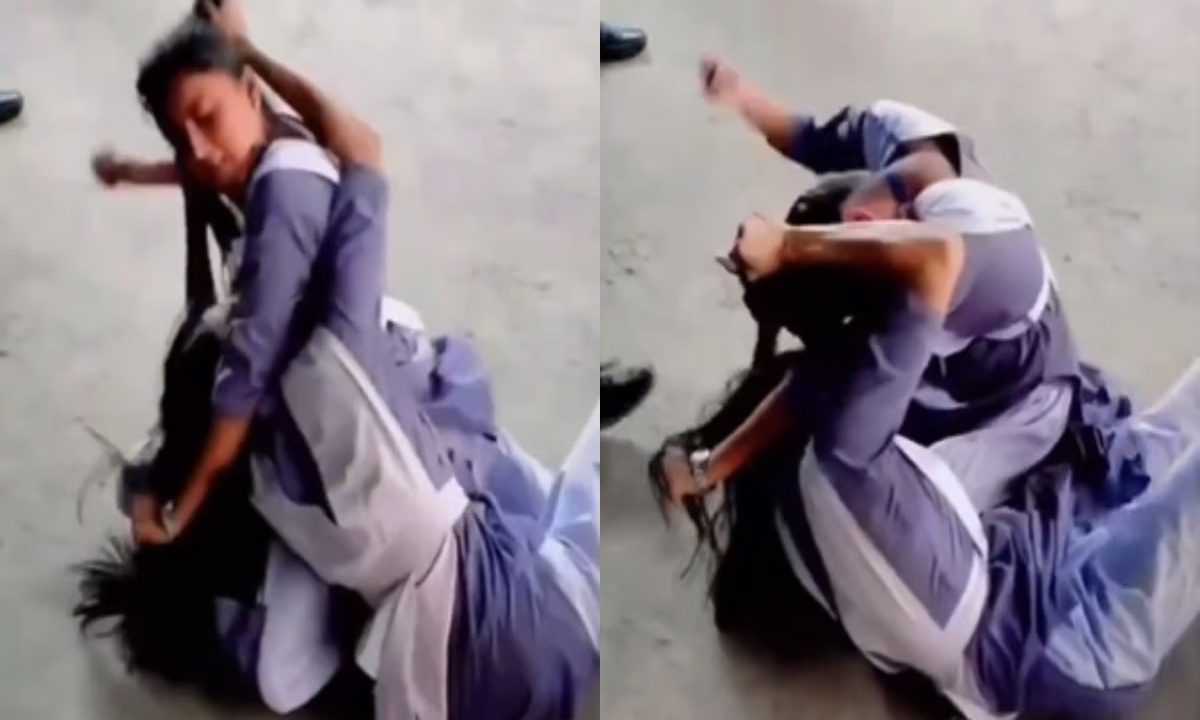 स्कूली लड़कियों के बीच ज़बरदस्त लड़ाई का वीडियो वायरल
