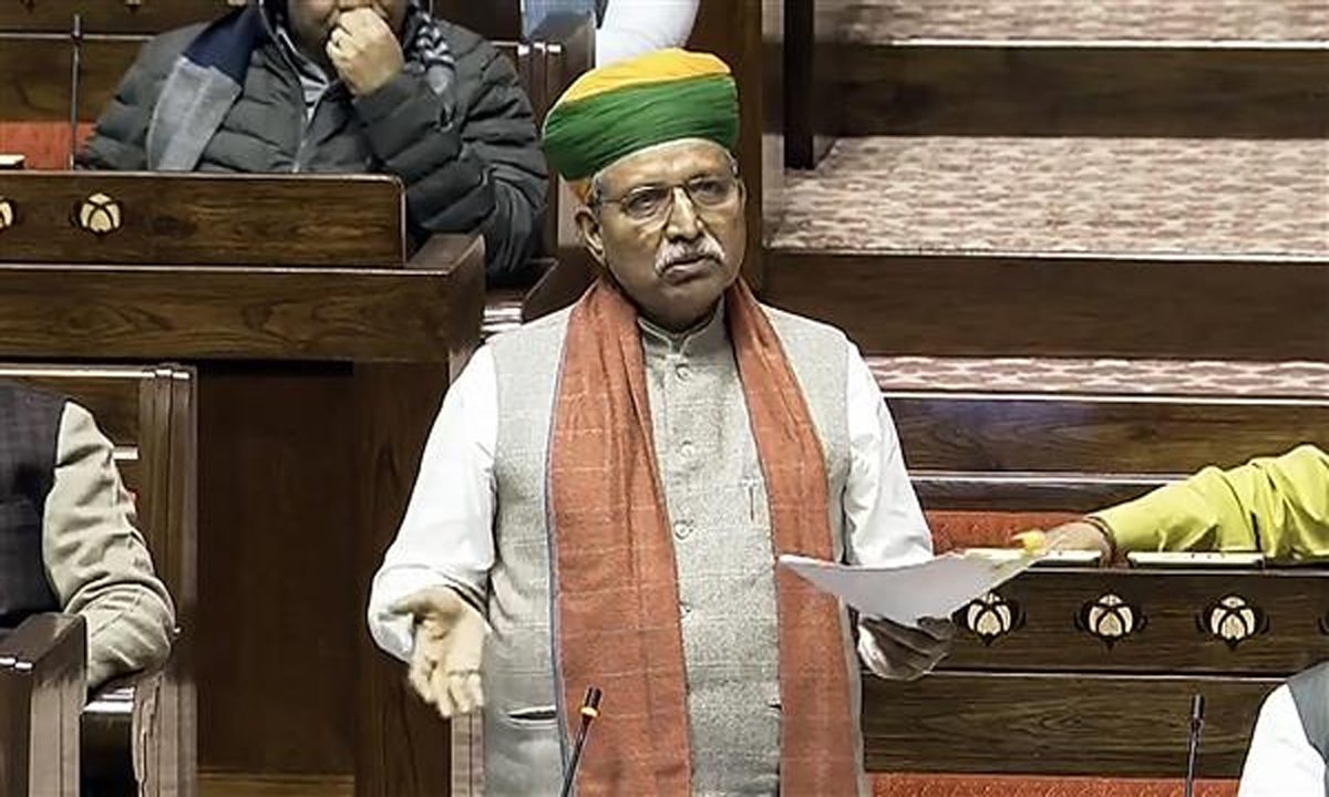 विपक्षी दलों ने राज्यसभा से बहिर्गमन किया