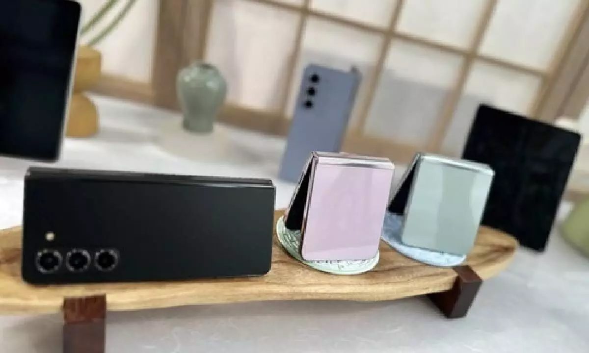 Technology: सैमसंग अपने सेल्फ-रिपेयर प्रोग्राम में गैलेक्सी फोल्डेबल्स लाया