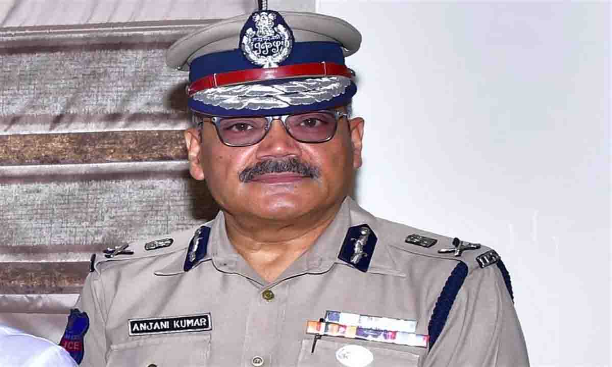 डीजीपी अंजनी कुमार को निलंबित करने का आदेश