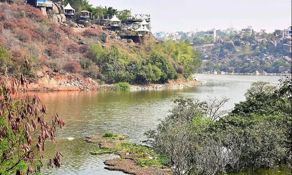 HC ने दुर्गम चेरुवु जल संकट की जांच के लिए विशेषज्ञ समिति का गठन किया