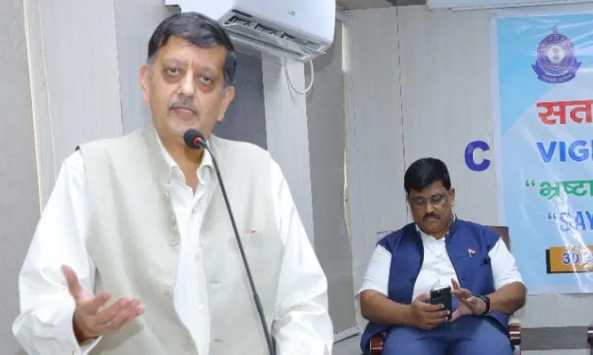 GST प्रमुख ने छात्रों से शौक और कड़ी मेहनत के बीच संतुलन बनाने का आह्वान किया