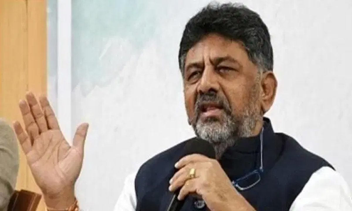 कांग्रेस ने मुख्यमंत्री के चयन का फैसला कांग्रेस पर छोड़ा