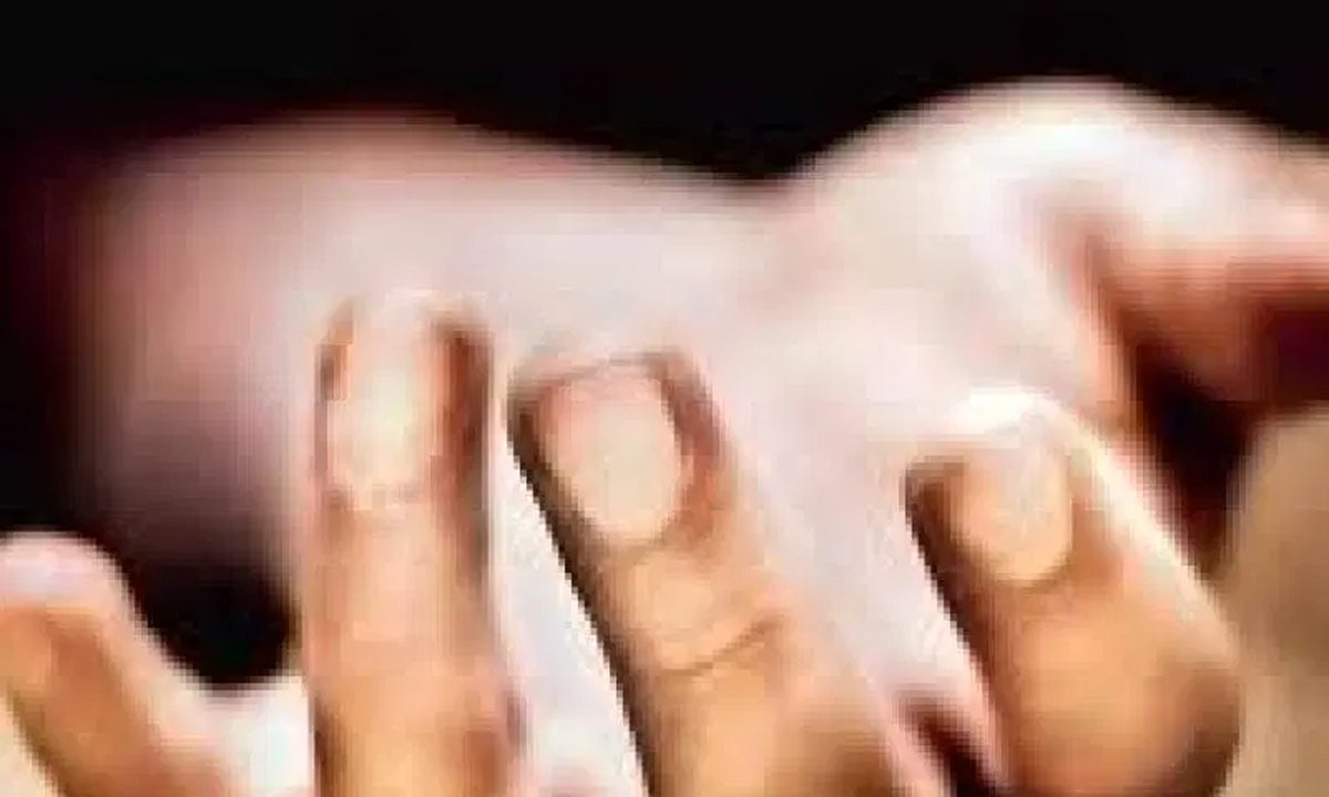 कॉरपोरेट कॉलेज में 17 वर्षीय छात्र की मौत