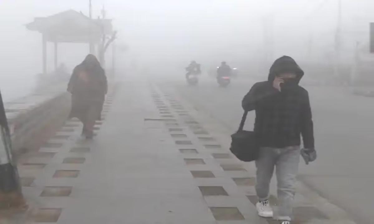 Weather Update : प्रदेश में तीन डिग्री की तीखी गिरावट के साथ 15.8 डिग्री पर आया , दो जनवरी से ऐसा रहेगा मौसम