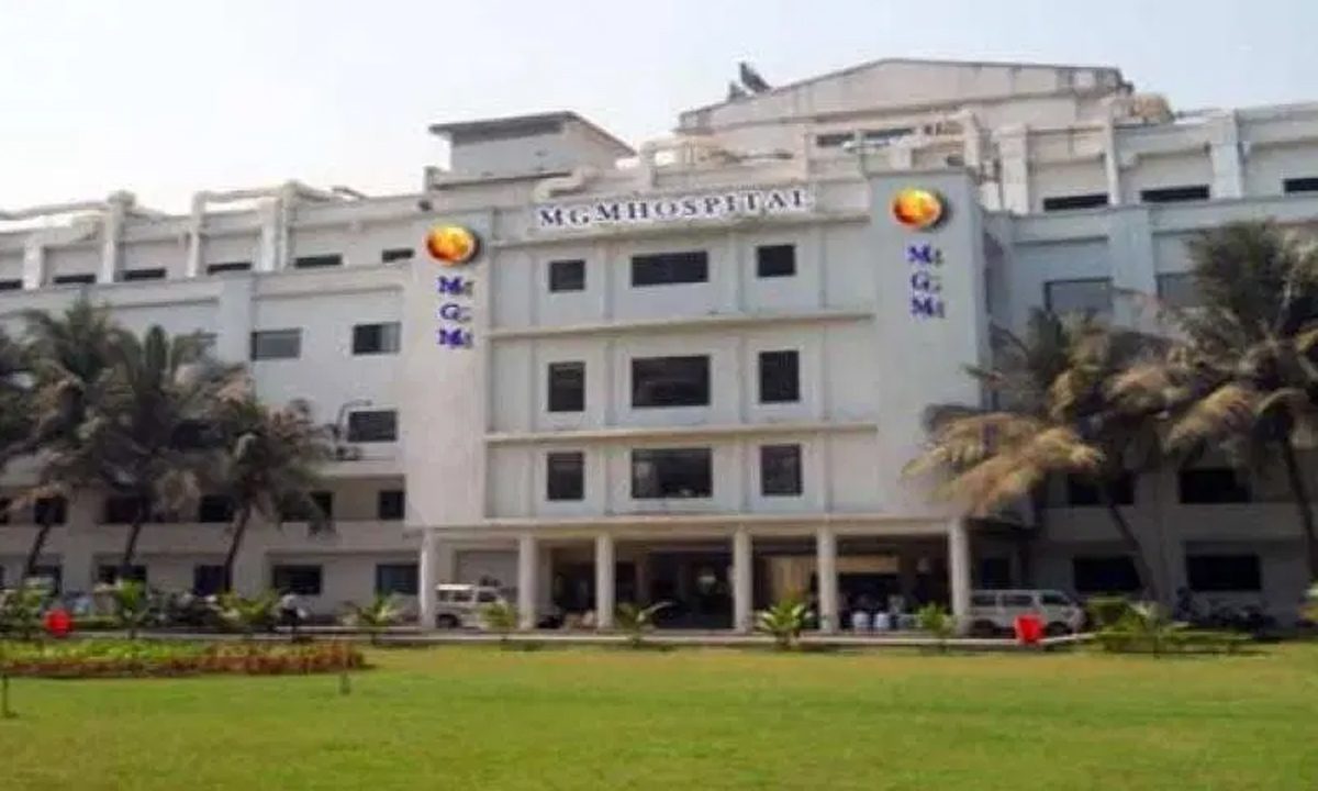 MGM अस्पताल में दो घंटे से अधिक समय तक बिजली गुल, कर्मचारी परेशान