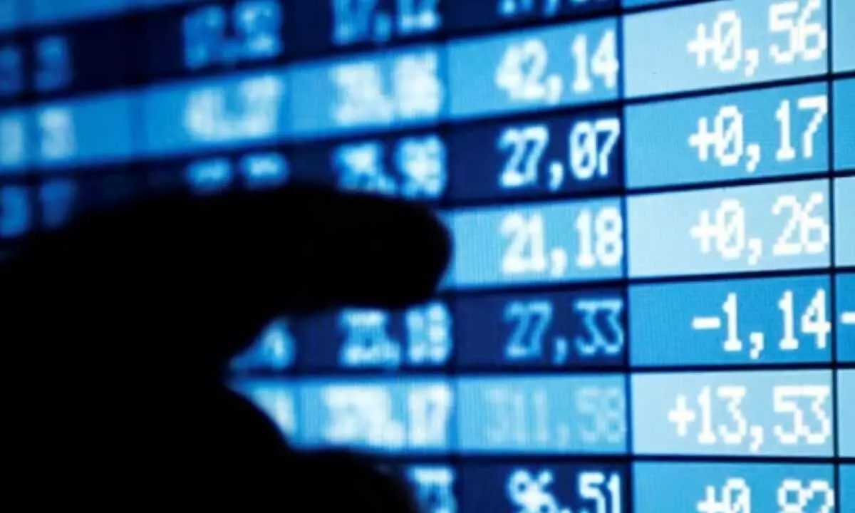 सेंसेक्स में ब्रेकआउट जारी