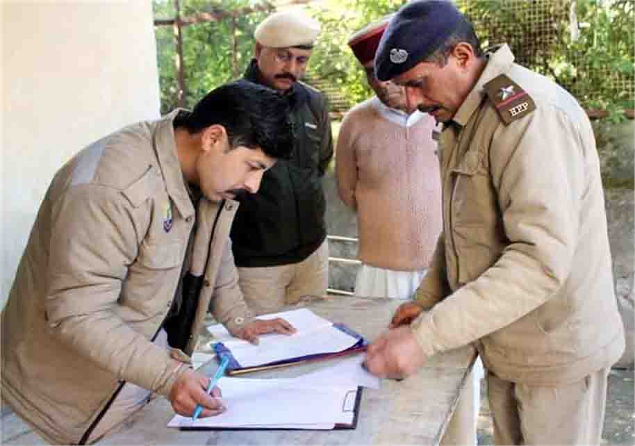 सरोल पंचायत के भंडारका गांव में किशोर ने फंदा लगाकर दी जान