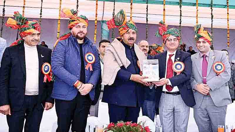 परेशान पर्सनेलिटी हैं जयराम, पूर्व सीएम पर बरसे उपमुख्यमंत्री