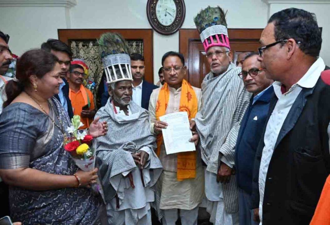 Chhattisgarh: मुख्यमंत्री से रामनामी समुदाय के प्रतिनिधिमंडल ने की सौजन्य मुलाकात
