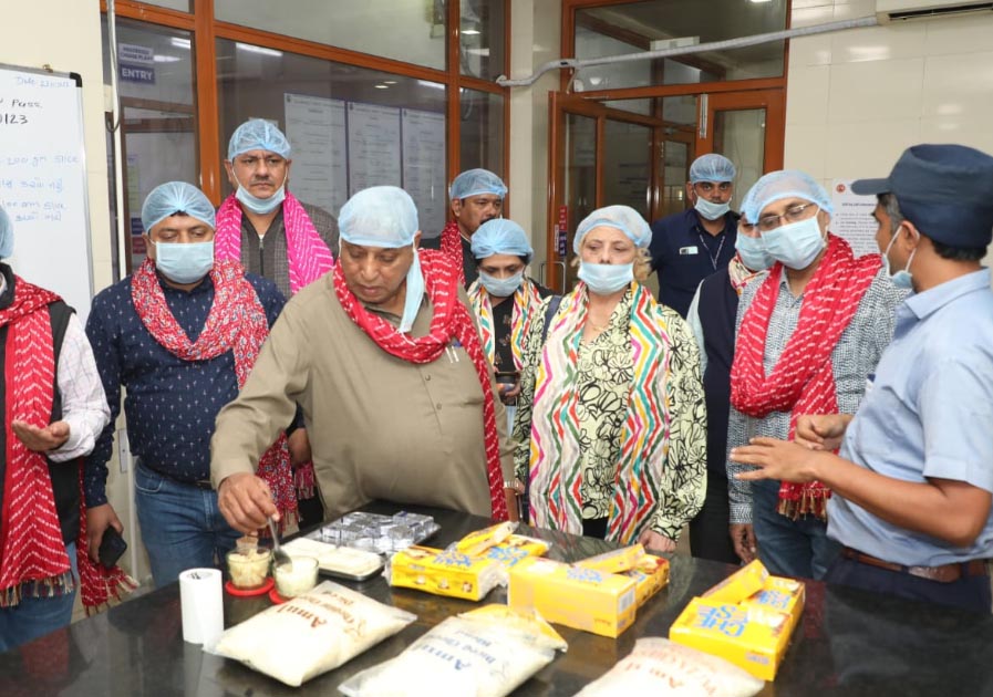 अहमदाबाद प्रवास है कांग्रेस नेता सत्यनारायण