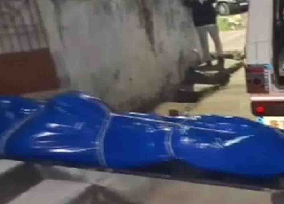 बंद कमरें से मिली पत्रकार की लाश, बदबू से लोग थे परेशान