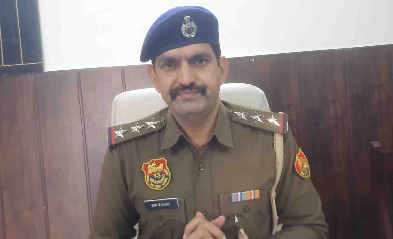 महिला सफाईकर्मी ने मैनेजर-सुपरवाइजर पर लगाया रेप का आरोप