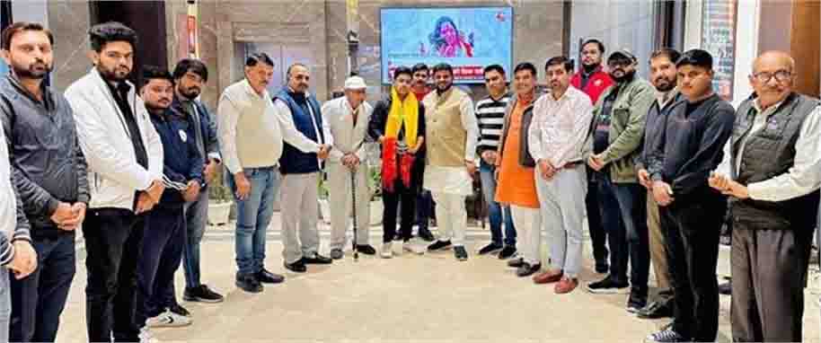 शूटिंग खिलाड़ी इशान यादव का सम्मान