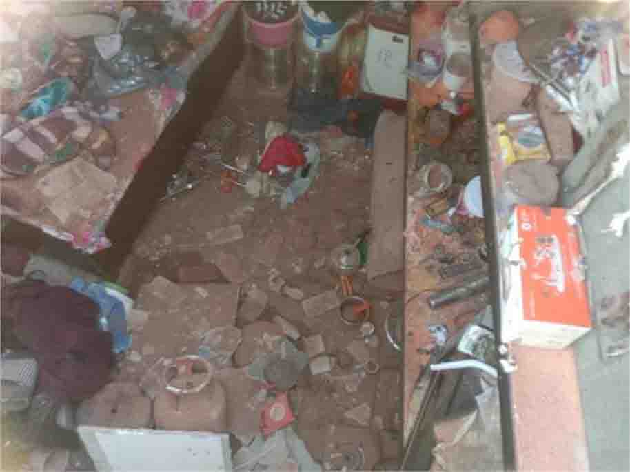 शक्ति नगर में फटा सिलेंडर, परिवार गंभीर रूप से घायल