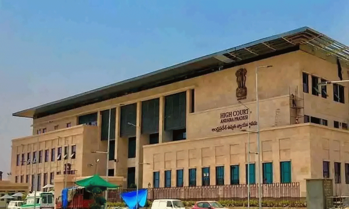 हाईकोर्ट ने एसआई भर्तियों से अंतरिम रोक हटाई