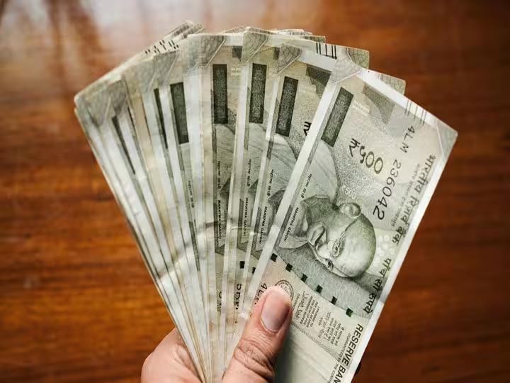 ऑपरेटर ने कर दिया 1 अरब 97 करोड़ का भुगतान, बिजली विभाग में मचा हड़कंप