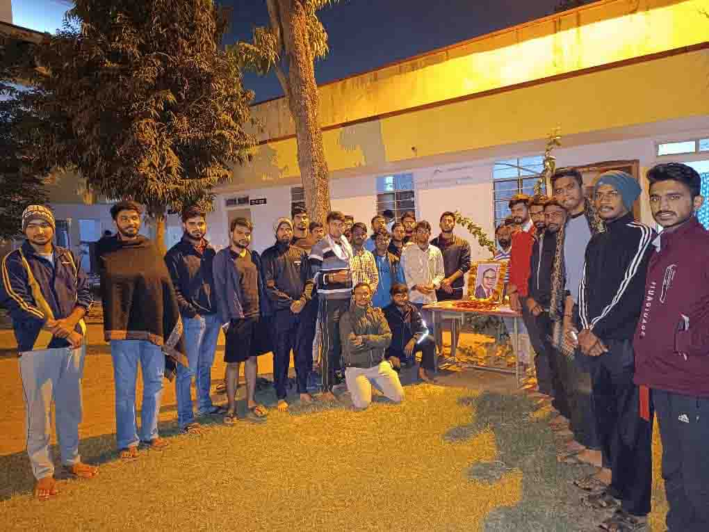 राजस्थान विश्वविद्यालय के H J भाभा छात्रावास में भीमराव अंबेडकर को दी श्रद्धांजलि