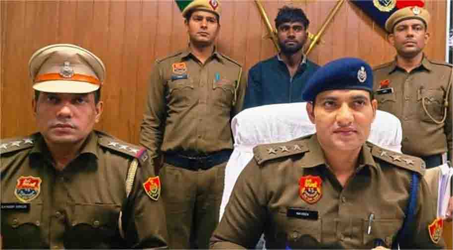 वाहन चोरी के आरोप में नाबालिग समेत दो गिरफ्तार