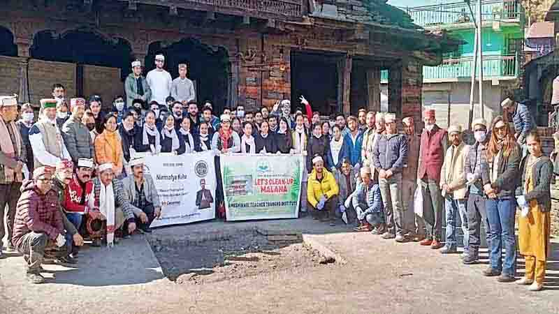 मलाणा गांव को संवारने का बीड़ा उठाया