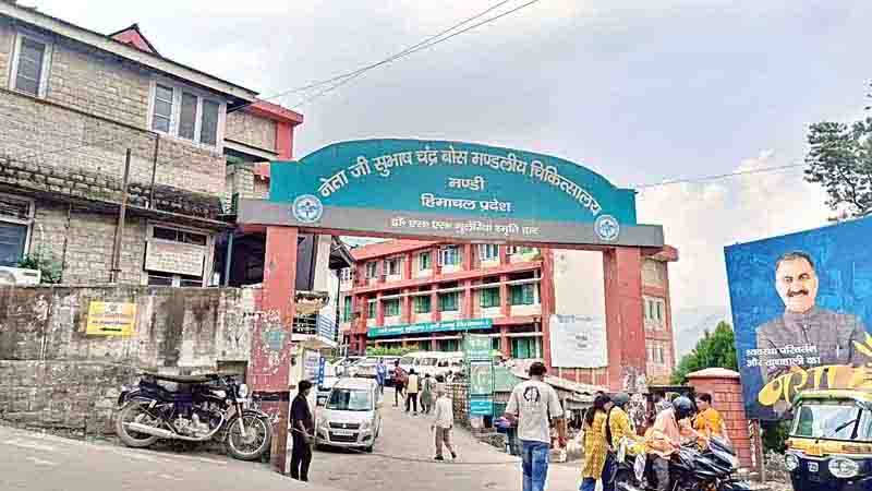 ट्रेनिंग पर गए रेडियोलॉजिस्ट, मशीनें भेज दीं नेरचौक