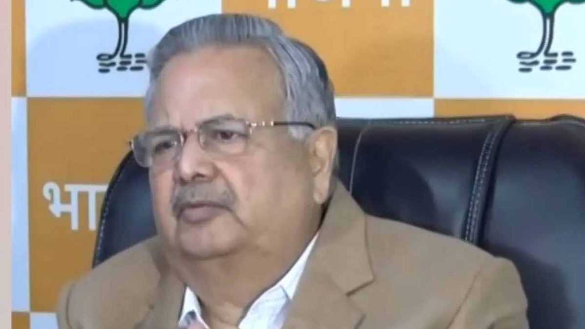 अफसर ध्यान रखें, अब छत्तीसगढ़ में कुशासन का दौर नहीं : रमन सिंह