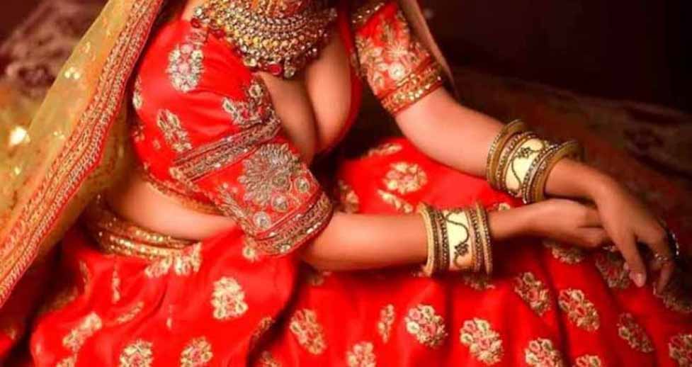 सुहागरात की प्राइवेट फोटो पति ने किया वायरल, खुद को बताता पुलिस वाला