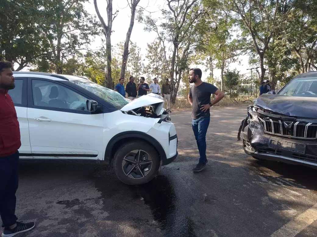 Nexon Car ने ली किसान की जान, पीछे से मारी ठोकर