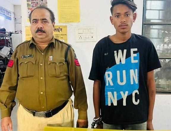 सरस्वती नगर इलाके में फैला रहा था दहशत, आरोपी चाकू के साथ गिरफ्तार