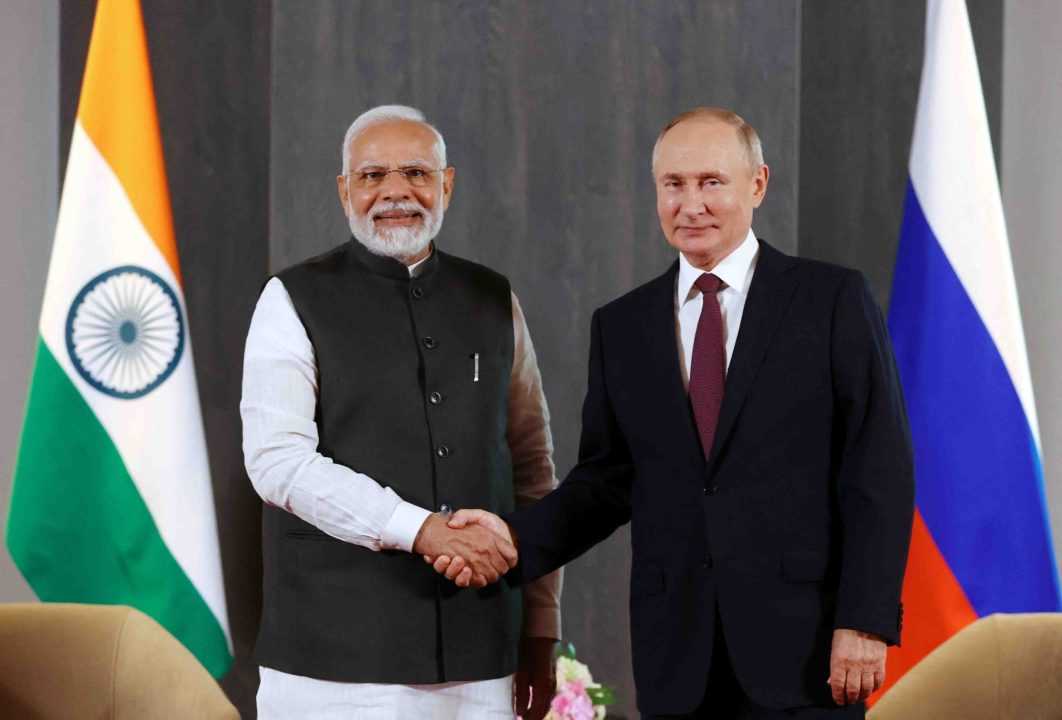राष्ट्रपति पुतिन ने मोदी की तारीफ़ की, कहा- मोदी को डराया-धमकाया नहीं जा सकता