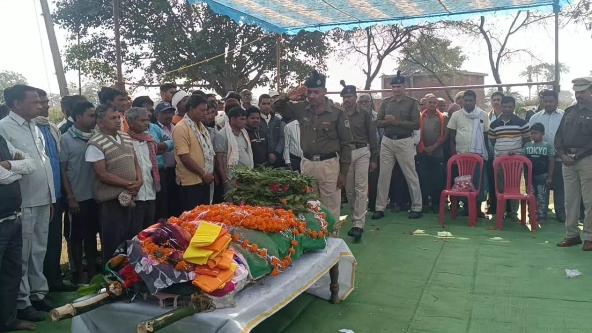 CRPF जवान का निधन, छुट्टी पर आए थे घर बिगड़ी तबीयत