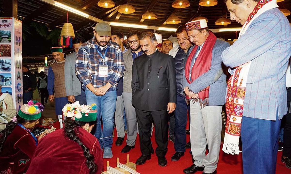 हिमाचल के मुख्यमंत्री सुखविंदर सिंह सुक्खू ने हिम महोत्सव का उद्घाटन किया