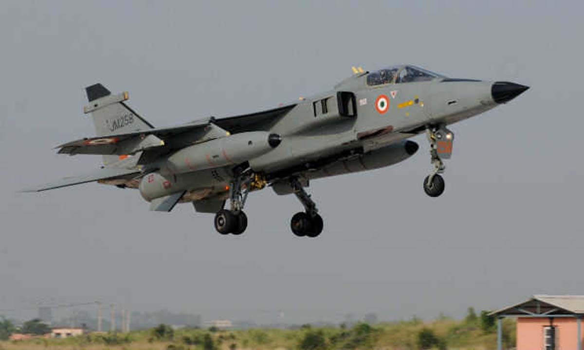 मंडी कॉलेज के पूर्व छात्र बने IAF फ्लाइंग ऑफिसर