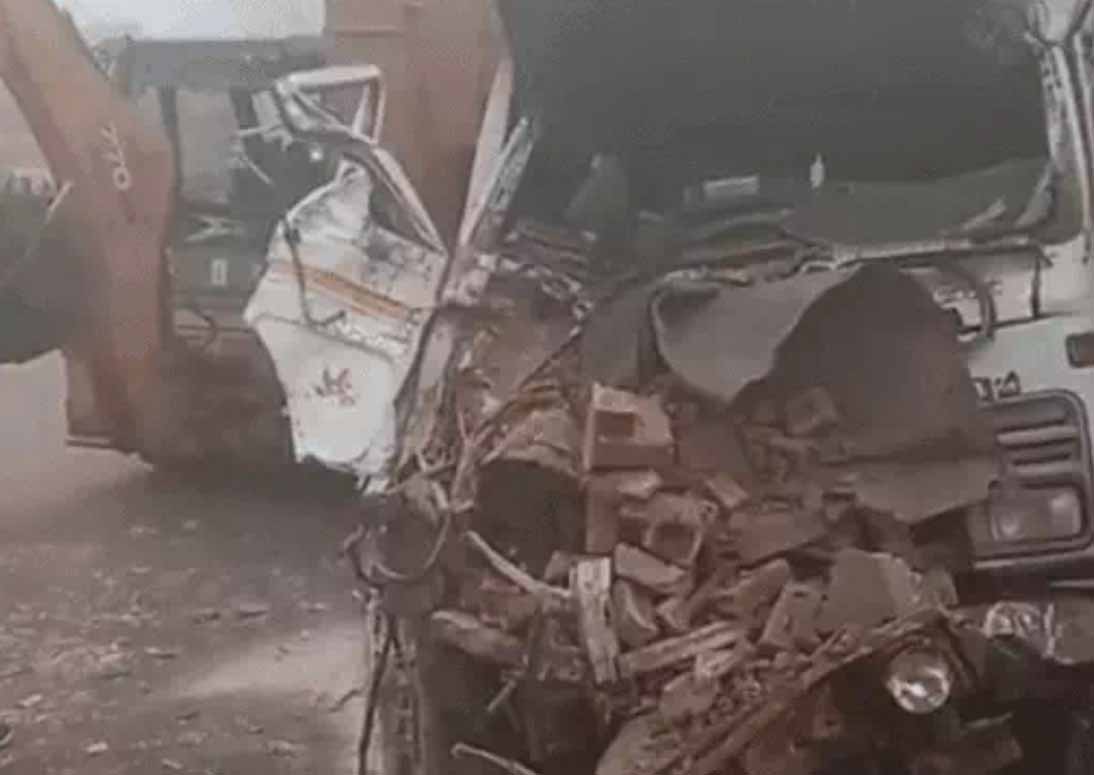 दुकान में जा घुसा बेकाबू ट्राला, दुकान मालिक की दर्दनाक मौत