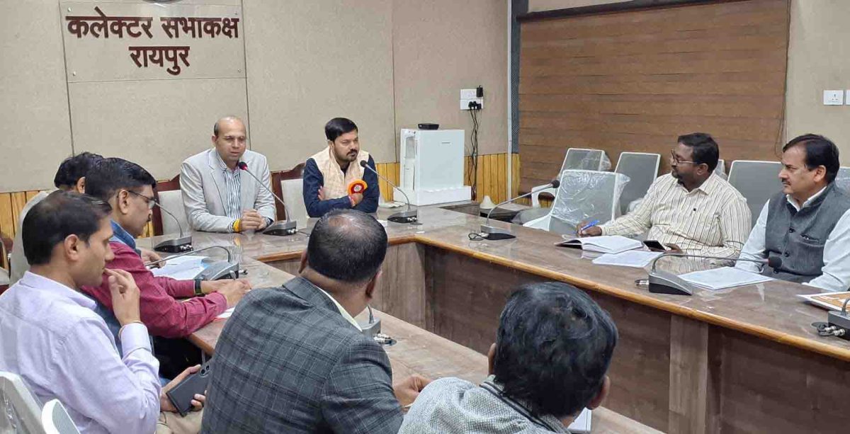 विधायक ने अवैध शराब पर कड़ाई से रोक लगाने के दिए निर्देश