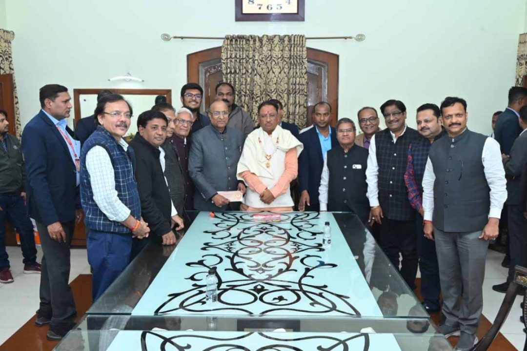 विष्णुदेव साय से जिओ गीता एवं अखिल भारतीय अग्रवाल संगठन के प्रतिनिधि मंडल ने की मुलाकात