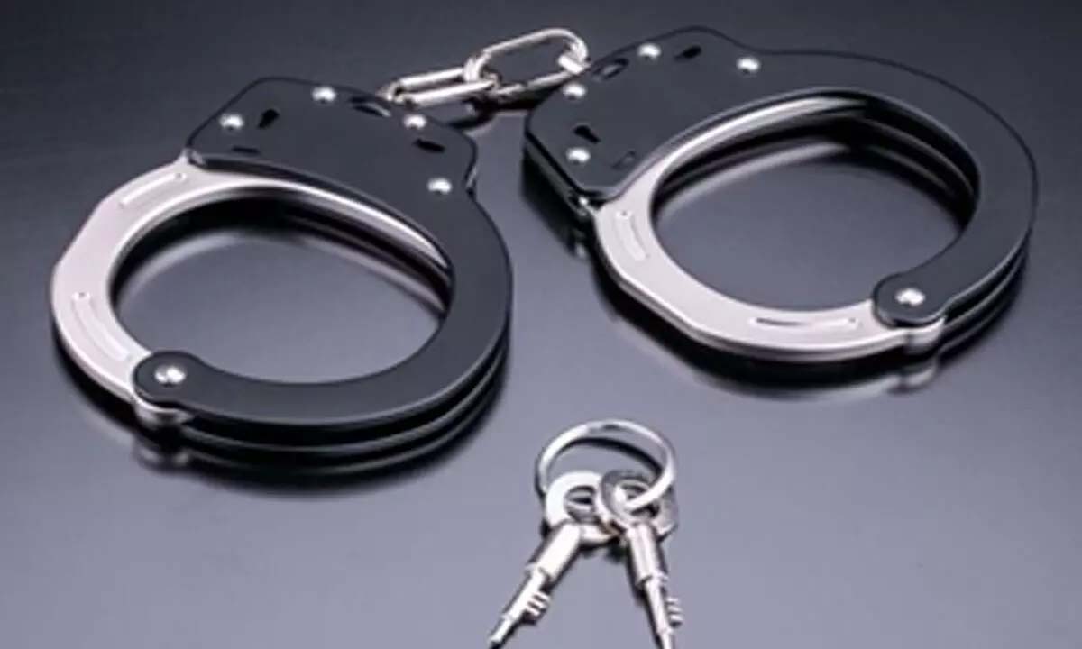 400 किलो गांजा जब्त, दो गिरफ्तार