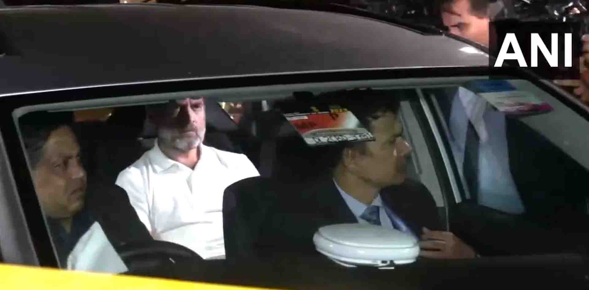 मल्लिकार्जुन के आवास पर पहुंचे राहुल गांधी
