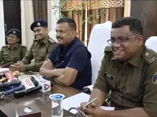 महासमुंद पुलिस ने पेश किया सालभर का रिकॉर्ड